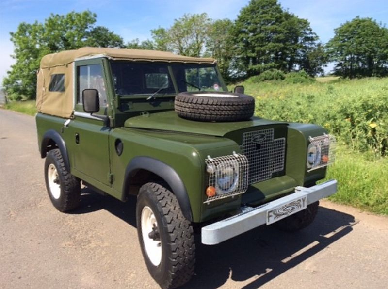 Set of 4 Wheel Arches for Series 2-3 88" 1958-84 w/Liners