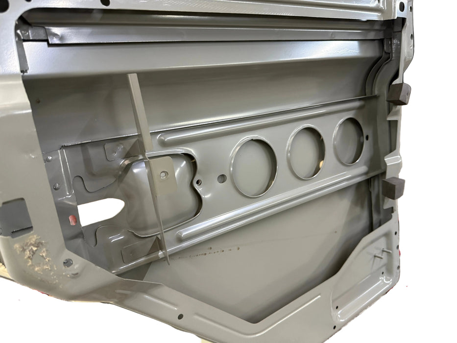 Defender Steel 2nd Row Door Left Hand, Puma